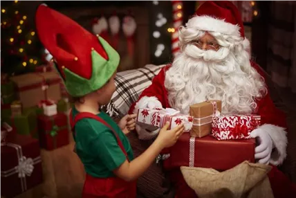 little-helper-st-claus-work.jpg