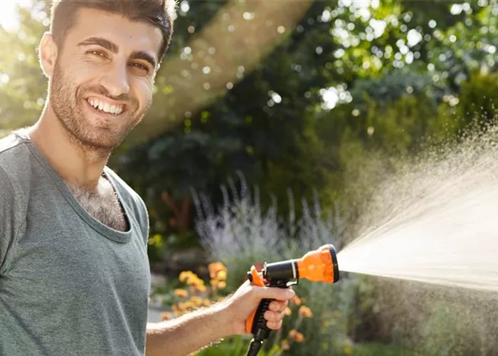 Bewässerungsanlagen im Garten - Entspannt sitzen statt schwitzen